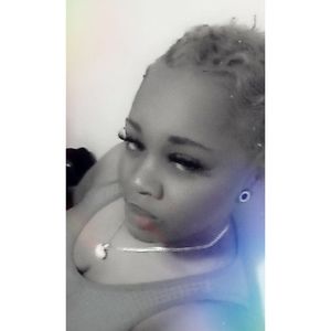 Meet your Posher, Kandi